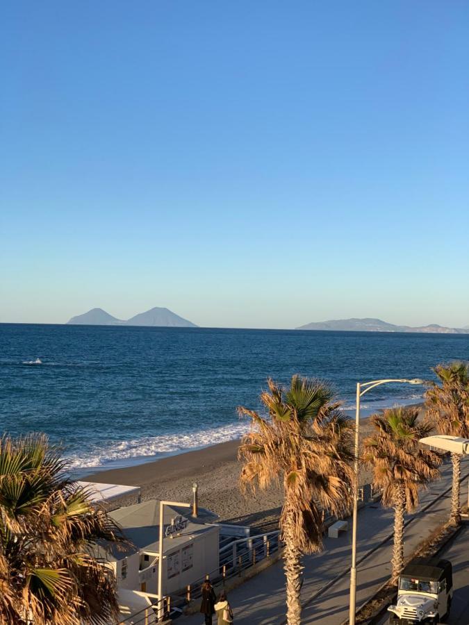 Apartamento La Porta Delle Eolie Capo dʼOrlando Exterior foto